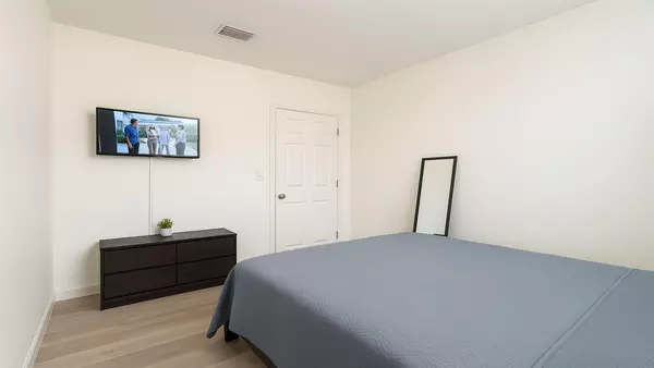 Coliving in Lake Forest - Northside, Jacksonville