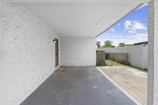 Coliving in Holden Heights - Central Orlando, Orlando