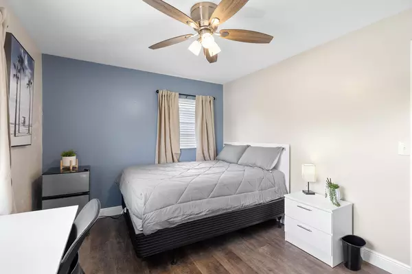 Coliving in Holden Heights - Central Orlando, Orlando