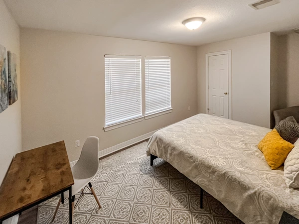 Coliving in Acres Home - Nw Houston, Houston