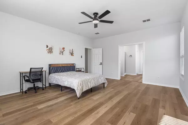Coliving in Cedar Hill - Sw Dallas, Dallas