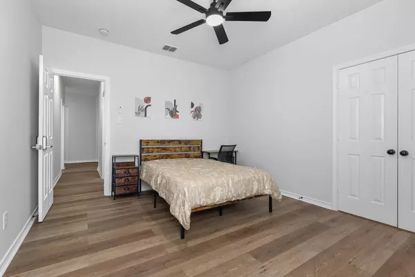 Coliving in Cedar Hill - Sw Dallas, Dallas