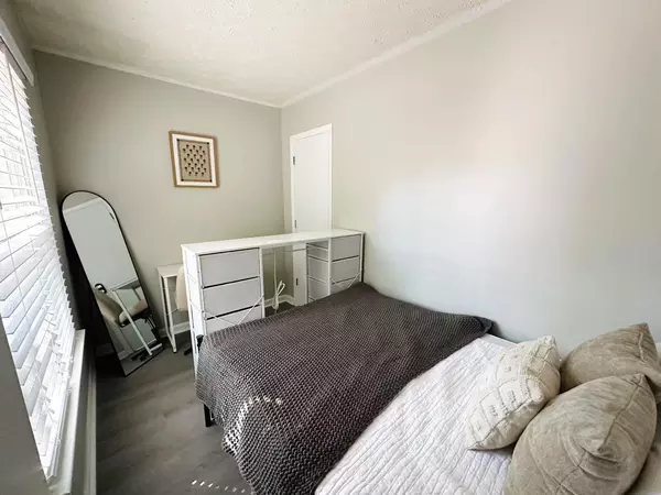 Coliving in Gorman - Outer Triangle, Raleigh