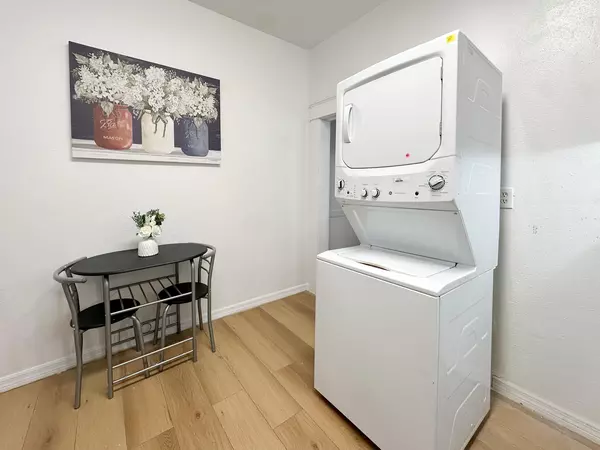 Coliving in Macfarlane Park - West Tampa, Tampa