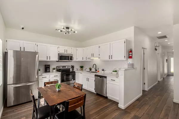 Coliving in Mesa - SE Valley, Phoenix