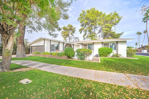 Coliving in Mesa - SE Valley, Phoenix