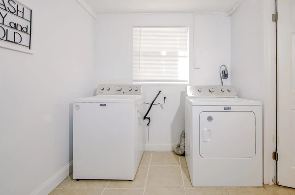 Coliving in Riverview - East Tampa, Tampa