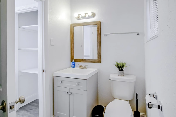 Coliving in Riverview - East Tampa, Tampa