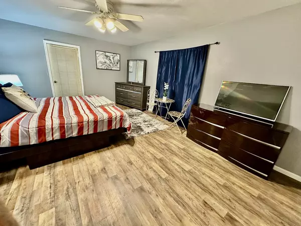 Coliving in Greater Inwood - Nw Houston, Houston