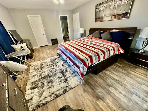 Coliving in Greater Inwood - Nw Houston, Houston