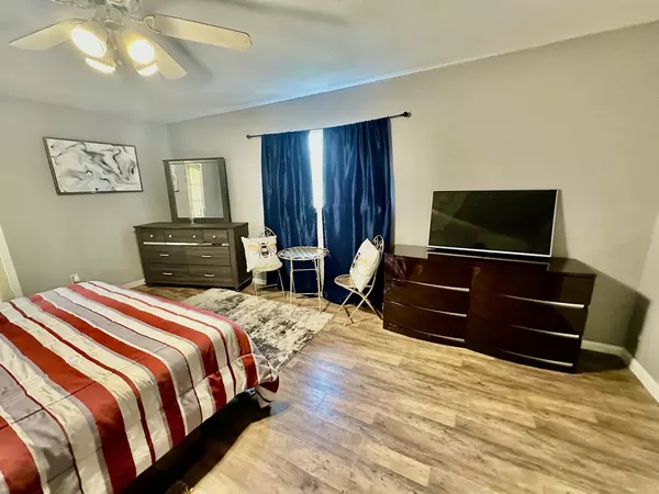 Coliving in Greater Inwood - Nw Houston, Houston
