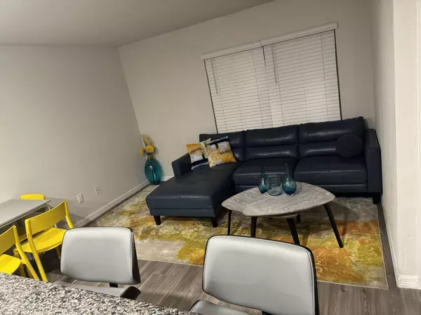 Coliving in Daytona Beach - Outer Orlando, Orlando