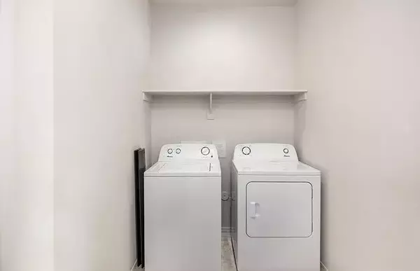 Coliving in Ahwatukee Footheels - Phoenix, Phoenix