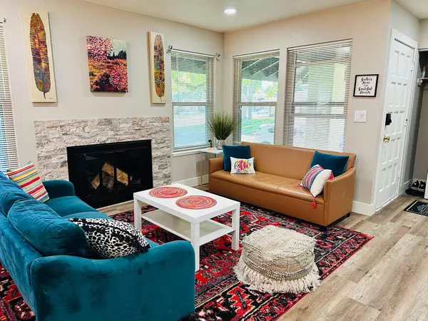 Coliving in Aurora CO - Outer Denver, Denver