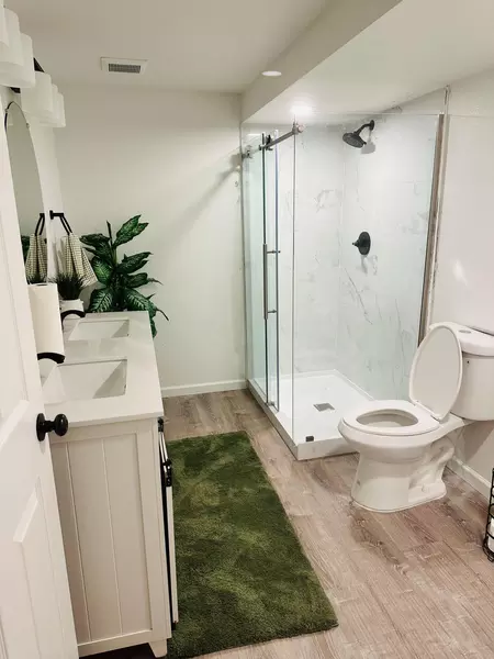 Coliving in Aurora CO - Outer Denver, Denver