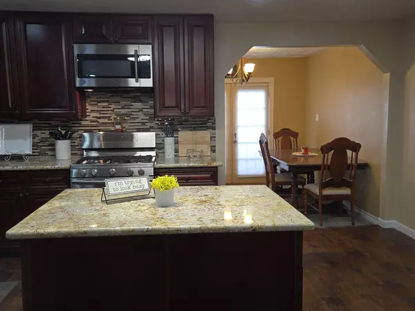 Coliving in Acres Home - Nw Houston, Houston