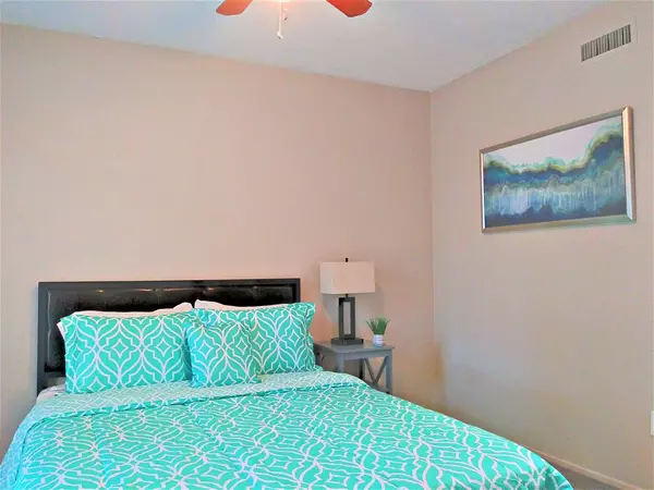 Coliving in Acres Home - Nw Houston, Houston