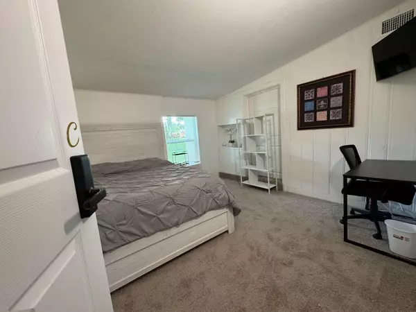 Coliving in Plant City - East Tampa, Tampa