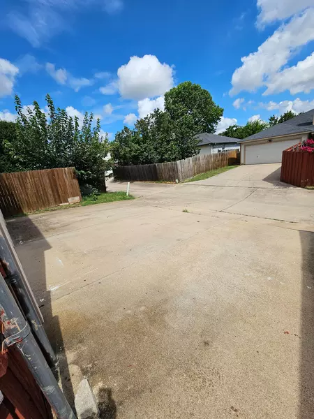 Coliving in Southeast Arlington - Arlington, Dallas