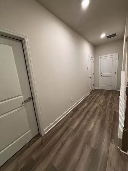 Coliving in Eagle Lake - West Charlotte, Charlotte