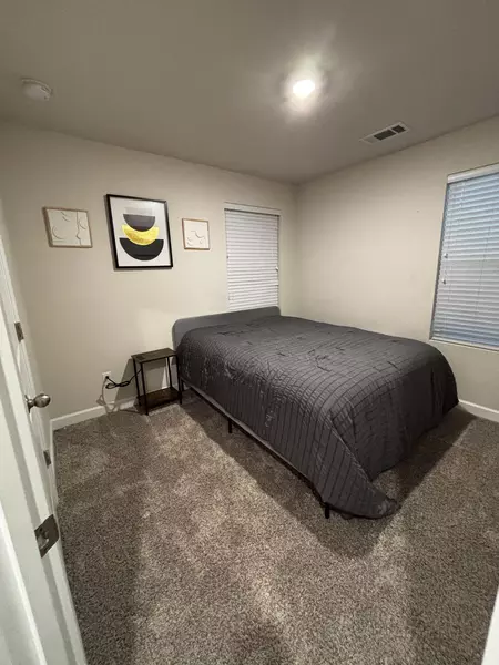 Coliving in Eagle Lake - West Charlotte, Charlotte