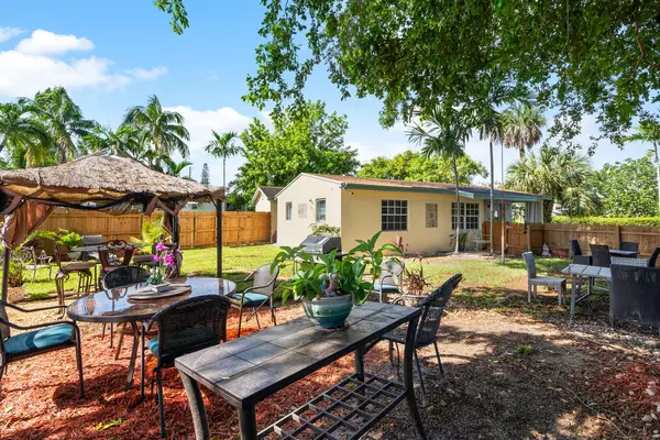 Coliving in Hallandale Beach - Broward County, Miami