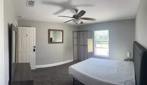 Coliving in East Arlington - Arlington, Dallas