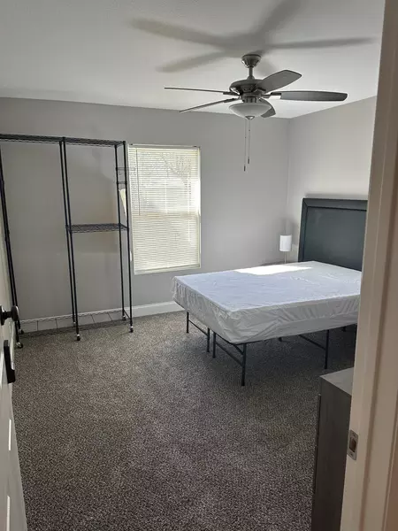 Coliving in East Arlington - Arlington, Dallas