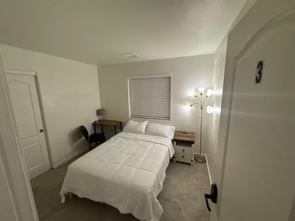 Coliving in Queen Creek - SE Valley, Phoenix