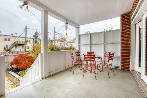 Coliving in Hill East - SE DC, Washington DC