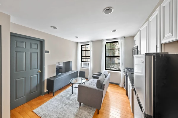 Coliving in Alphabet City - Manhattan, New York