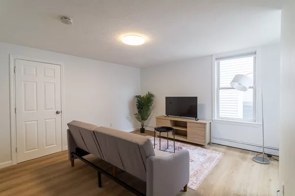 Coliving in Inner Belt - Somerville, Boston