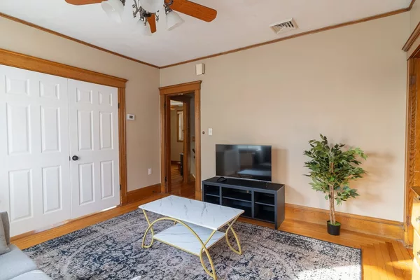 Coliving in Winter Hill - Somerville, Boston