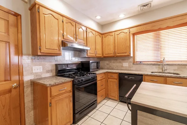 Coliving in Winter Hill - Somerville, Boston