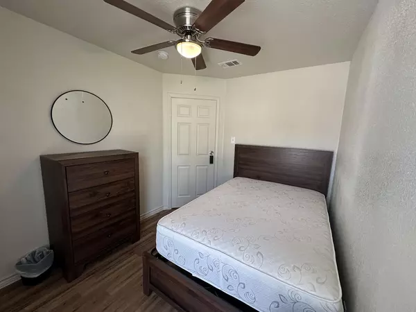 Coliving in West Arlington - Arlington, Dallas