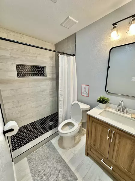 Coliving in Cinco Ranch - West Houston, Houston