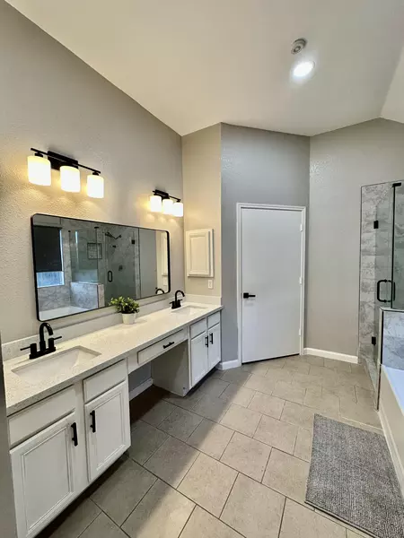 Coliving in Cinco Ranch - West Houston, Houston