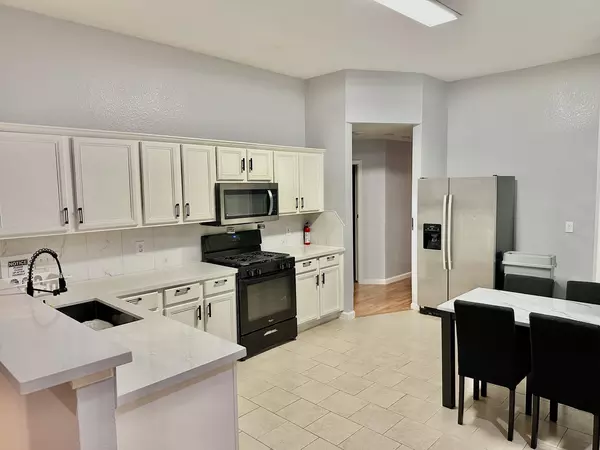 Coliving in Cinco Ranch - West Houston, Houston