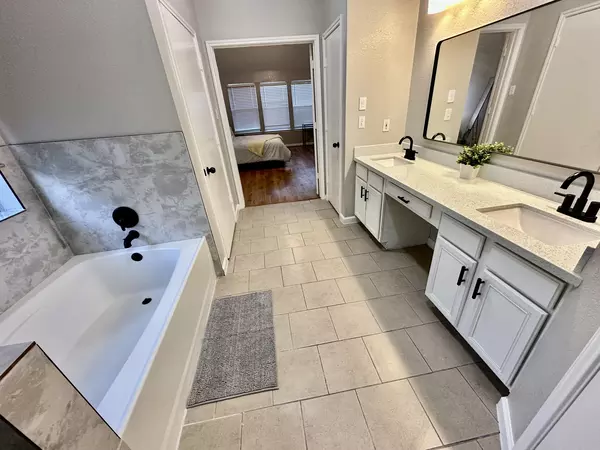 Coliving in Cinco Ranch - West Houston, Houston