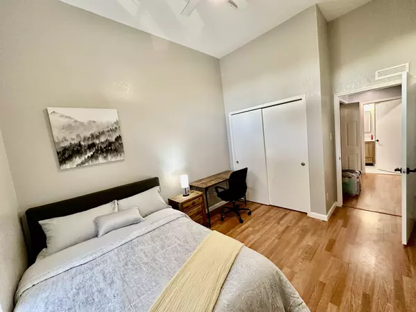 Coliving in Cinco Ranch - West Houston, Houston