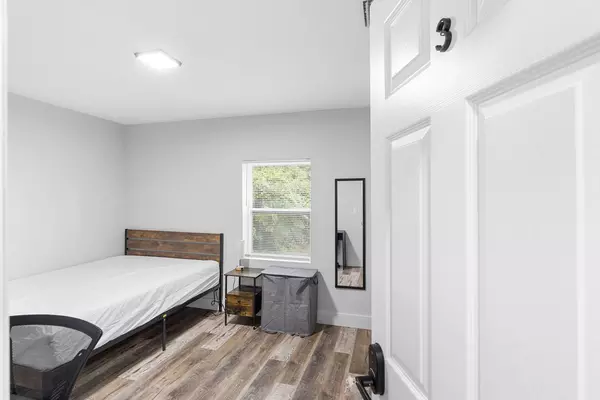 Coliving in Holden Heights - Central Orlando, Orlando