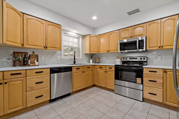 Coliving in Zephyrhills - North Tampa, Tampa