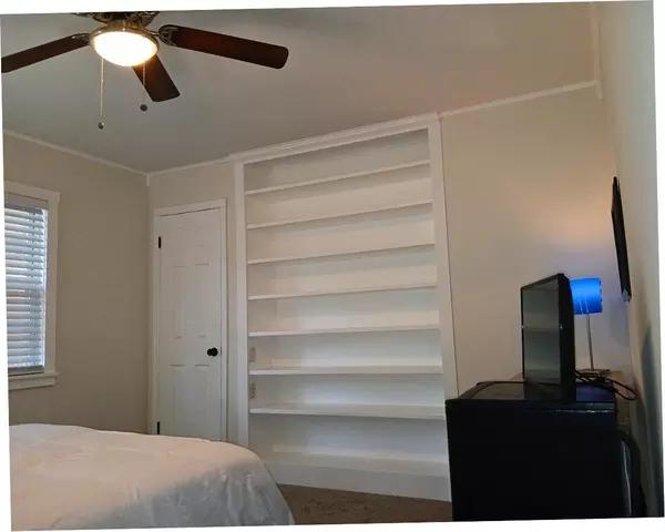 Coliving in Zephyrhills - North Tampa, Tampa