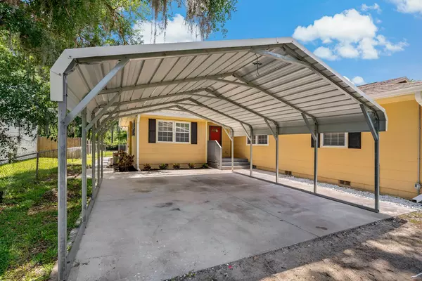 Coliving in Zephyrhills - North Tampa, Tampa