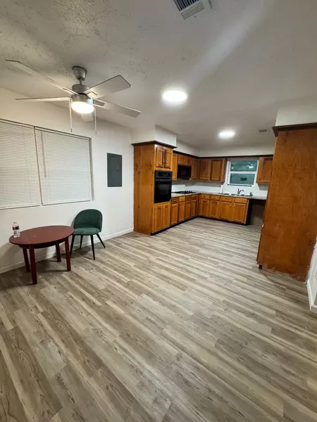 Coliving in Spring - Ne Houston, Houston