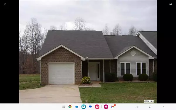 Coliving in Mooresville - North Charlotte, Charlotte