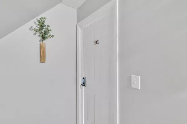 Coliving in Pawtuckett - West Charlotte, Charlotte