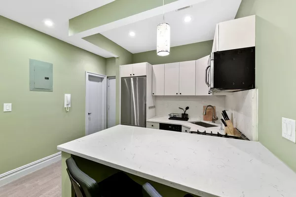 Coliving in East Village - Manhattan, New York