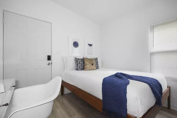 Coliving in Sulphur Springs - North Tampa, Tampa