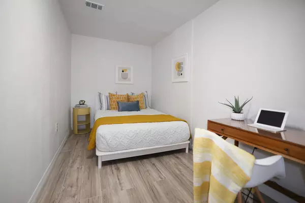 Coliving in Sulphur Springs - North Tampa, Tampa